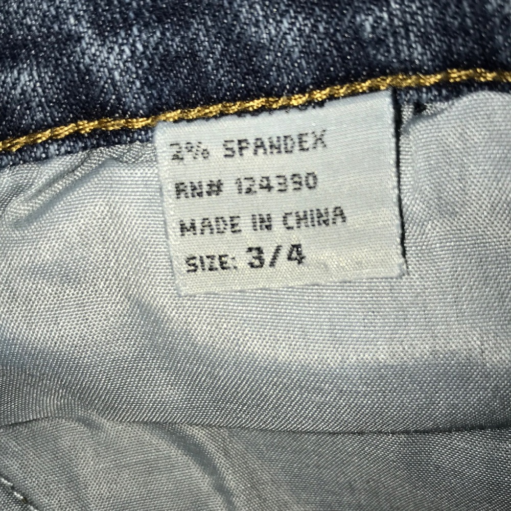 🚨🔥Blue Jeans🔥🚨 - Picture 3 of 6